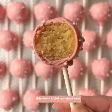 Homemade birthday cake pop imitation inspired by Starbucks